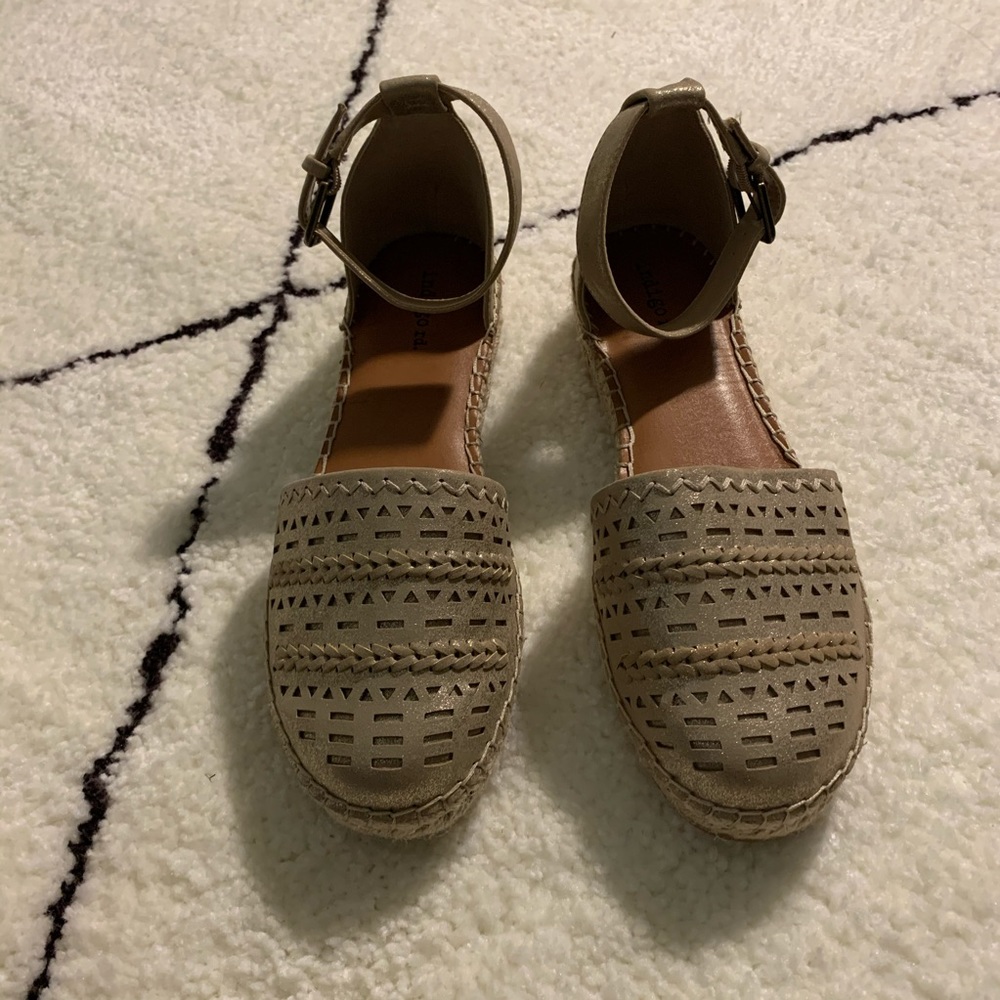 Indigo rd. Gold espadrille sandals